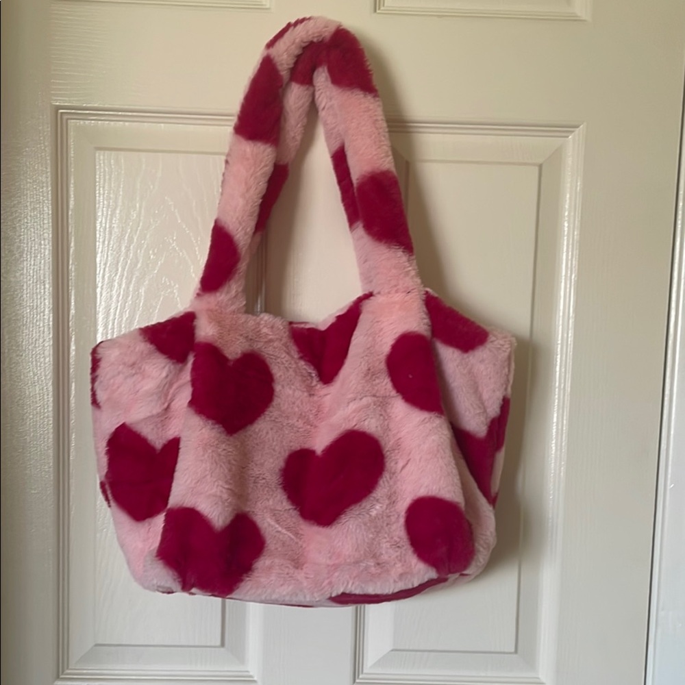 Chic Pink Heart Women's Tote Bag